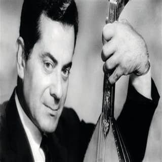 اغنية لا وعينيكِ فريد الأطرش بالكلمات كلمات اغنية لا وعينيكِ فريد الأطرش مكتوبة كاملة